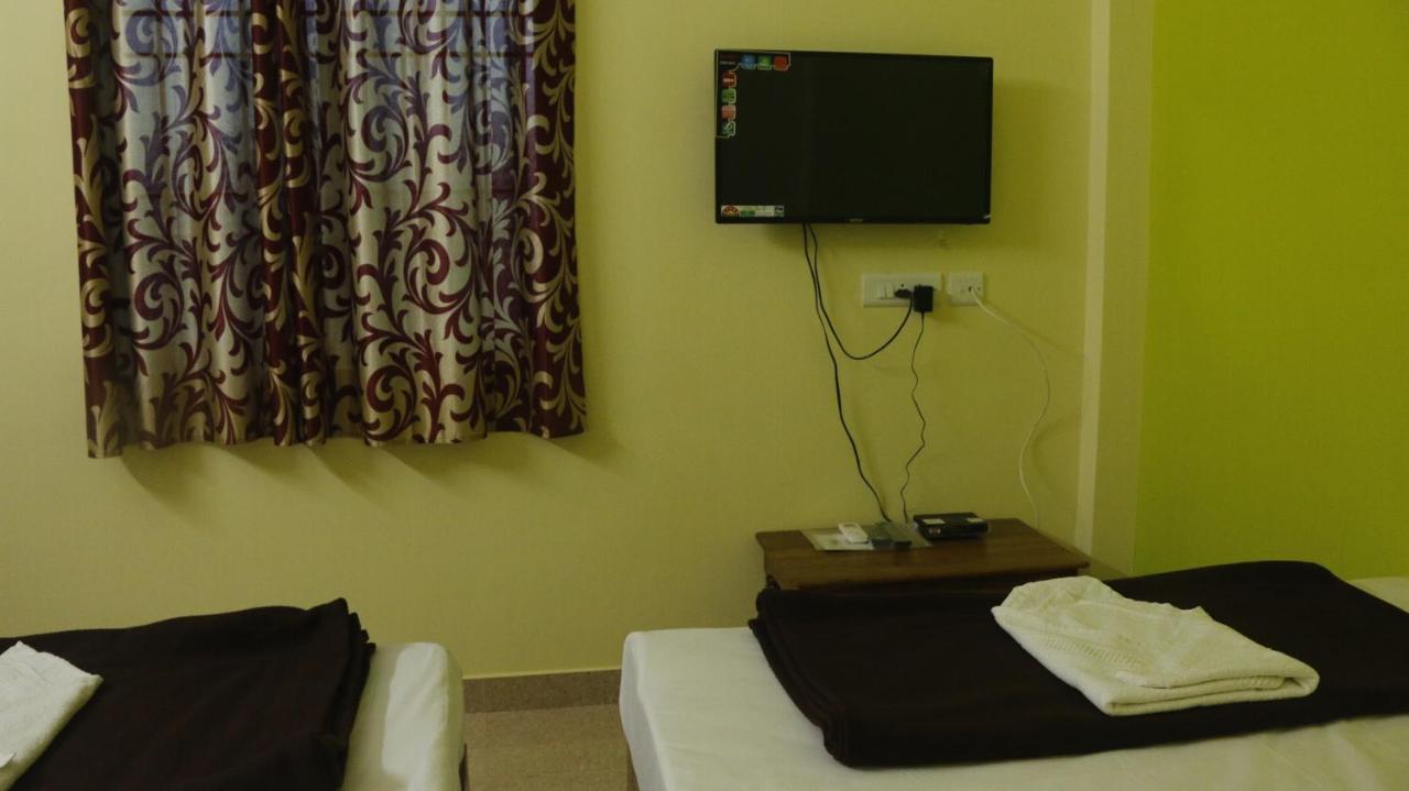 Sri Vally Residency Puducherry Exterior foto